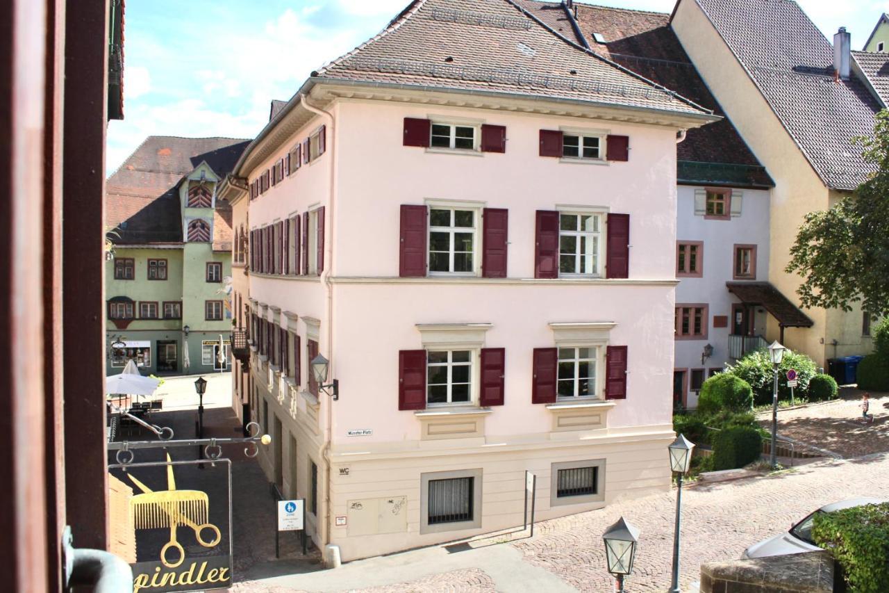 Apartment Vier Sind Hier *
