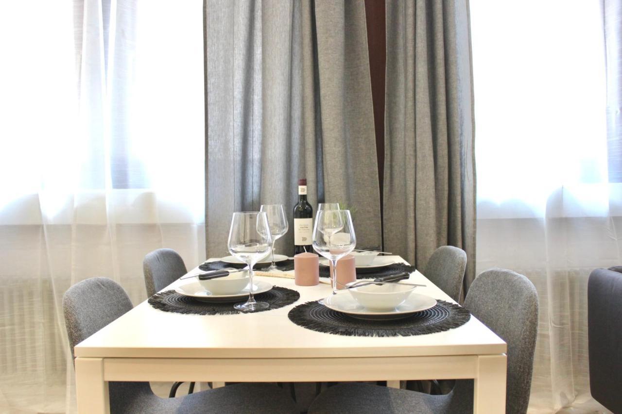 Vier Sind Hier Apartment Rottweil